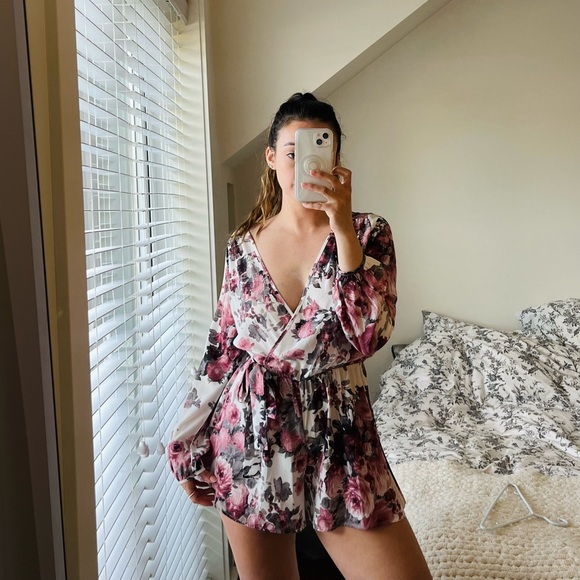 Floral Long Sleeve Romper - Picture 1 of 3